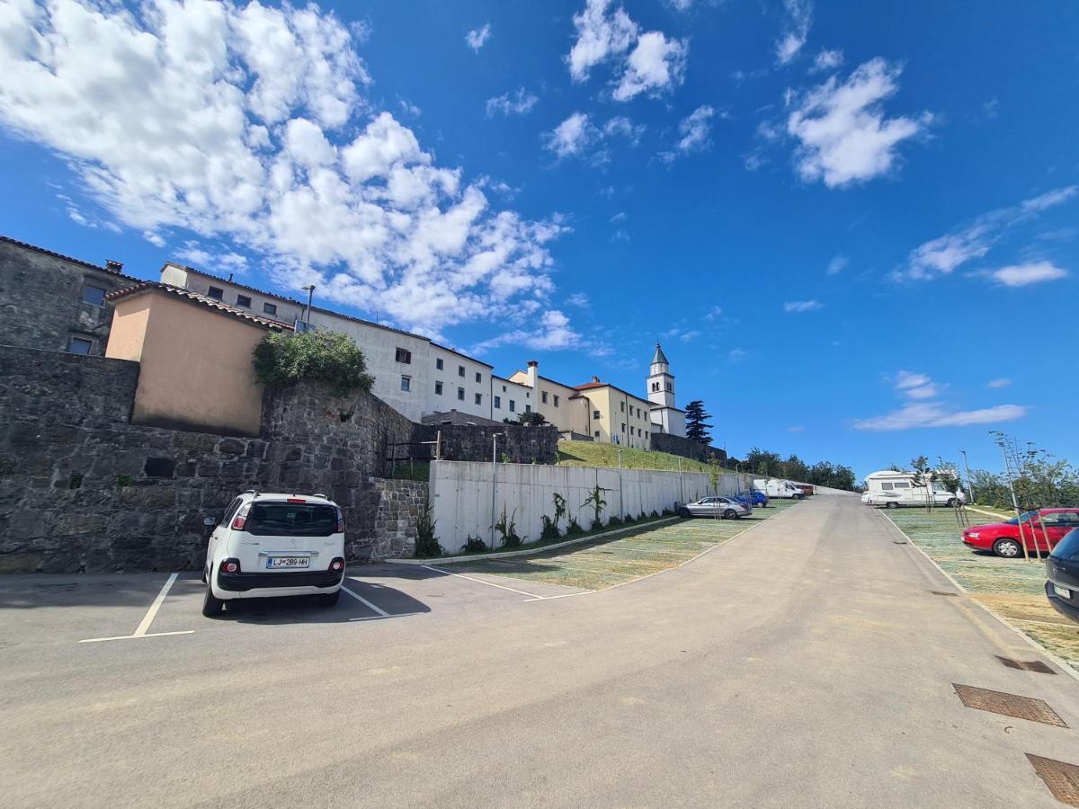 Apartma In Soba Vipavski Kriz Ajdovščina Exterior foto