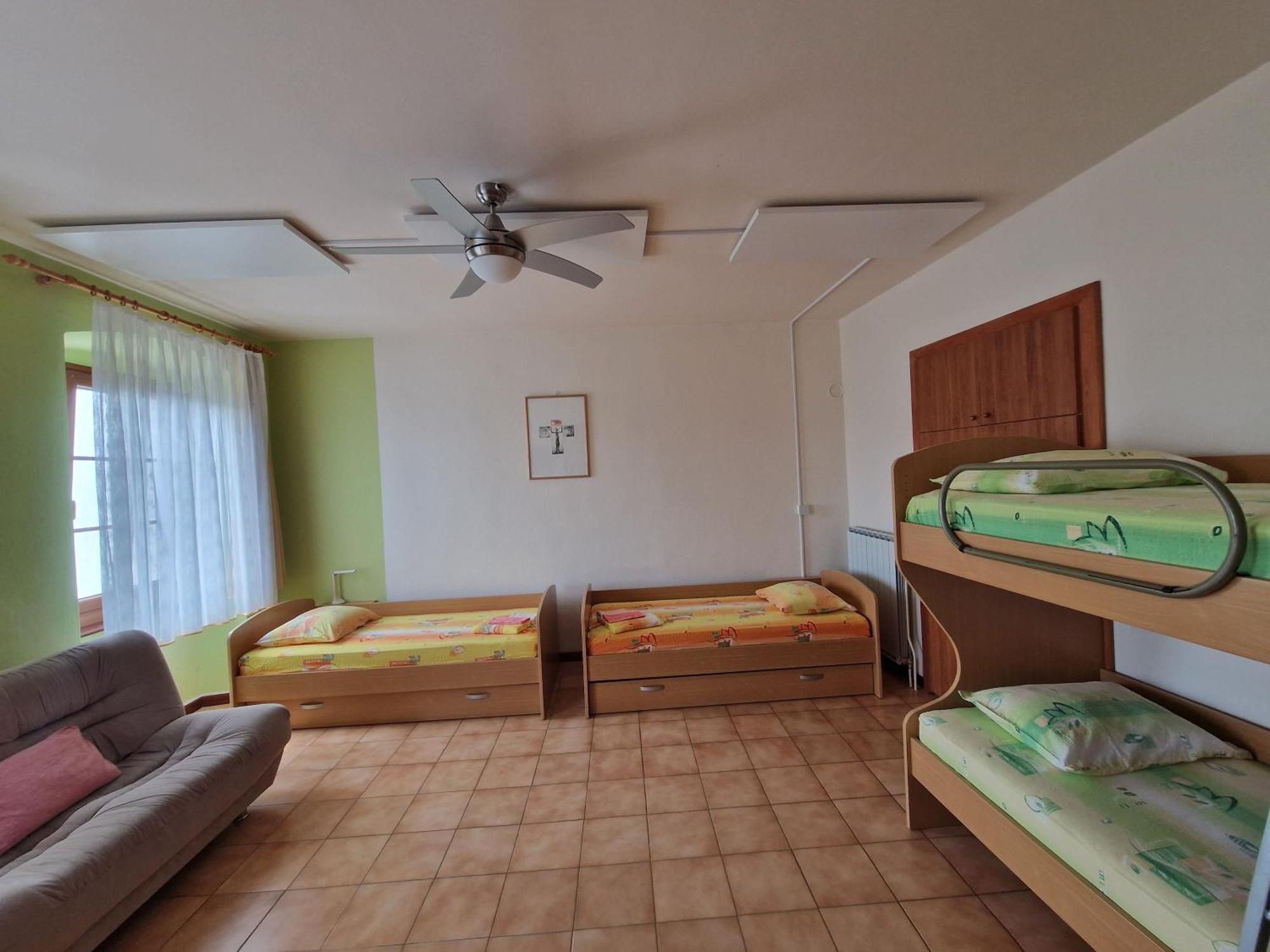 Apartma In Soba Vipavski Kriz Ajdovščina Zimmer foto