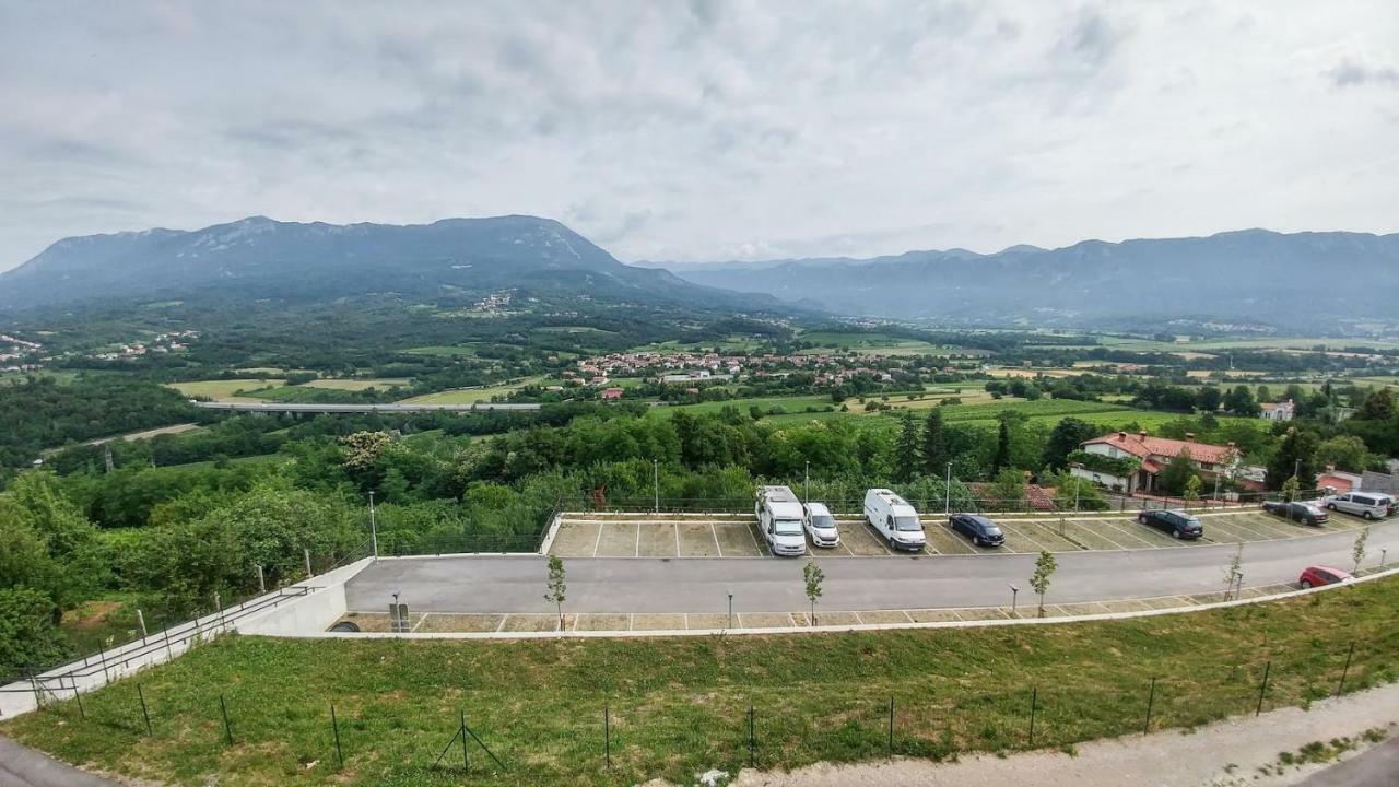 Apartma In Soba Vipavski Kriz Ajdovščina Exterior foto